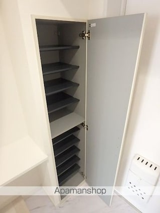 東京都北区上十条５丁目[1K/20.37m2]の収納