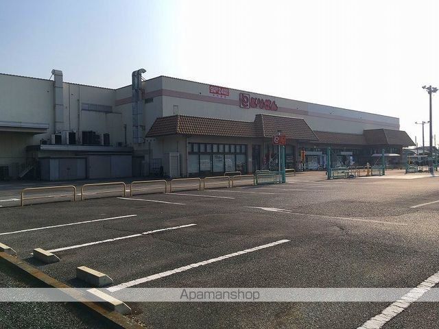 apartment 群馬県邑楽郡大泉町大字寄木戸
地図を見る