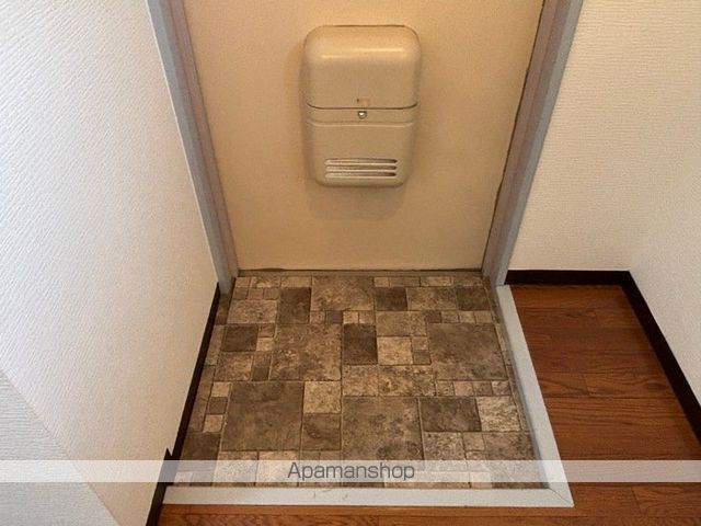リバーハイツ豊岡の内装写真