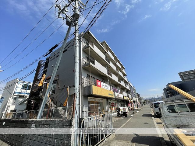 KGビルの外観写真