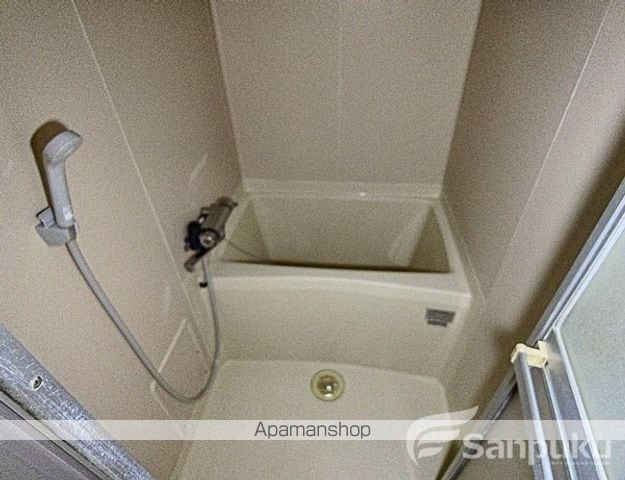トレンディ山越の内装写真