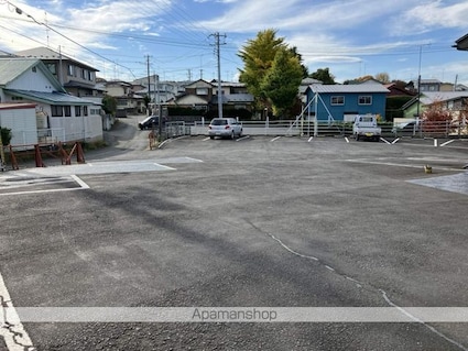 サンラフォーレ２[2LDK/54.65m2]の駐車場2