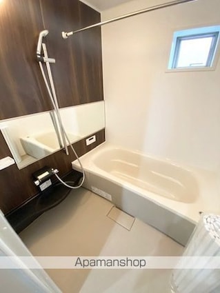 ルアーナスクエア[1LDK/56.72m2]のバス