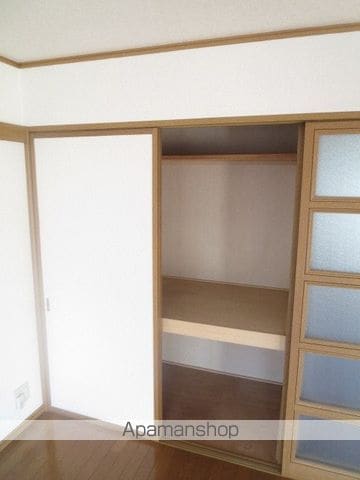 ロイヤルコート伏見の内装写真