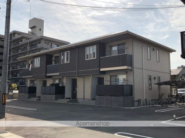 サムグラーノの外観写真