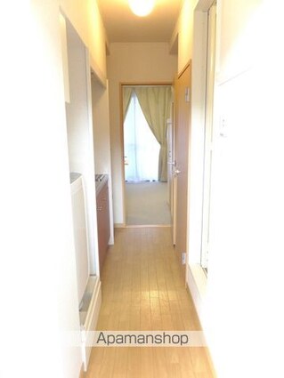 レオパレスみらい本町[1K/20.81m2]の玄関