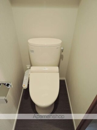 東京都世田谷区松原２丁目[1K/25.36m2]のトイレ