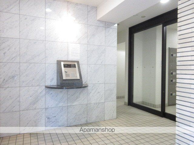 クラッセ宮の森ガーデンの玄関写真