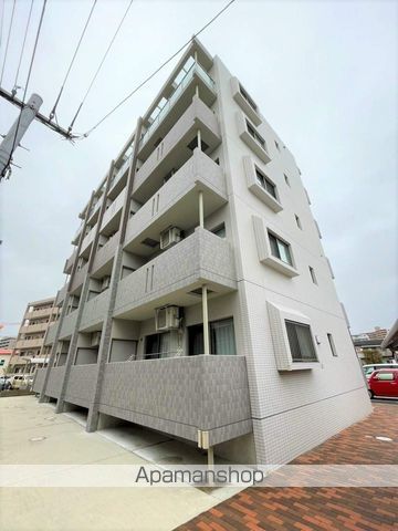 シュトラーセの外観写真