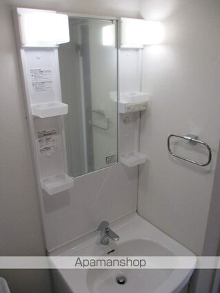 東京都中野区大和町１丁目[1K/18.16m2]の洗面所