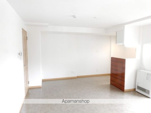 NOON南山鼻の内装写真