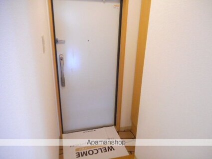 ＫＡＺＵ市川[2LDK/59.12m2]の玄関