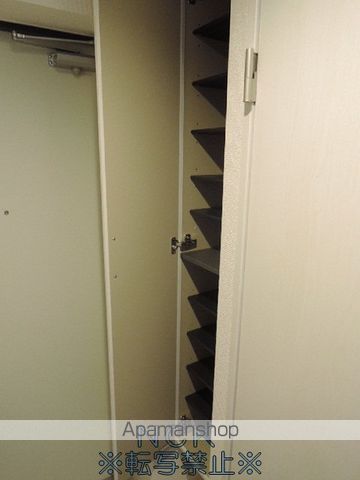 PLATINEの内装写真