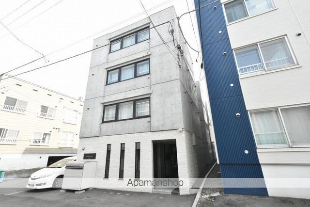 カハラ月寒中央の外観写真