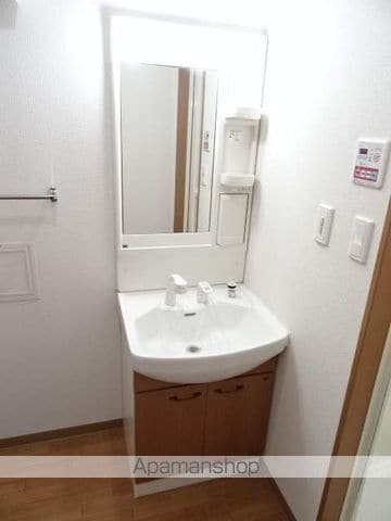 サーバタの内装写真