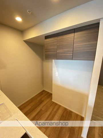 シーズンフラッツ青葉通一番町の内装写真