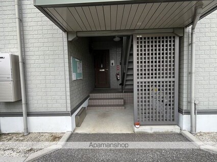 ＥＡＳＴ　ＮＯＮＡＭＩ　六番館[2LDK/56.8m2]のエントランス1