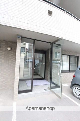 アリア東札幌の玄関写真