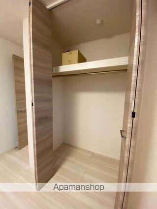 ユニヴェール　Ｂ棟[1LDK/37.68m2]の収納