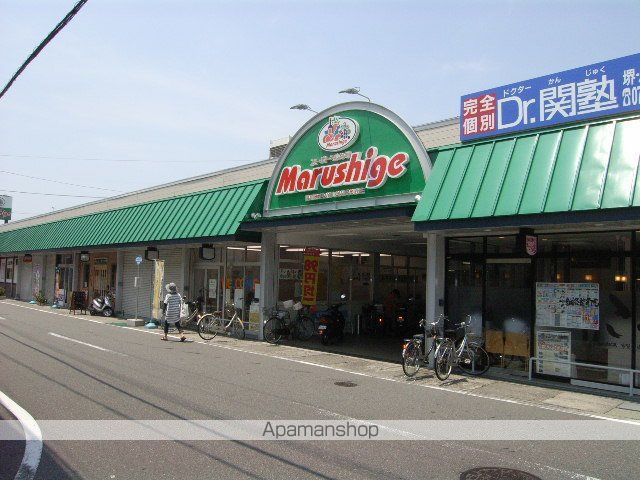 シャルトの周辺写真