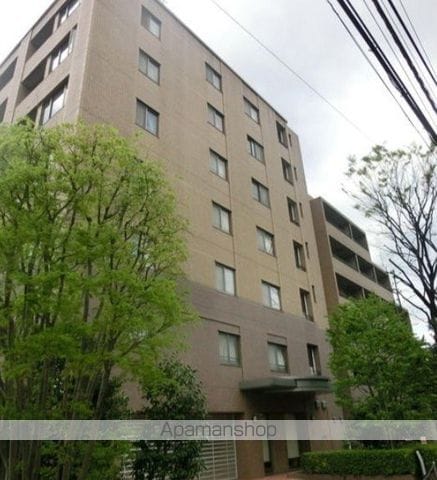 アボリアスコート笹塚EAST棟の外観写真