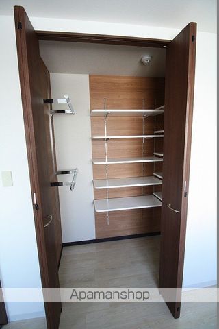 GALUSIAの内装写真
