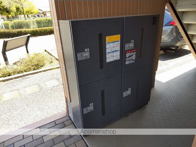 ディアス巾下Bの玄関写真
