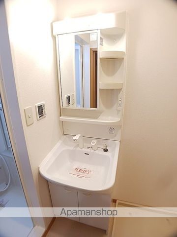 トゥ ・ル・モンドの内装写真