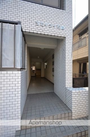 ジェイケイ石﨑の玄関写真