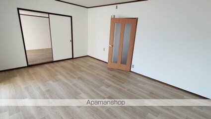 たきもとビル[2LDK/60m2]のリビング・居間