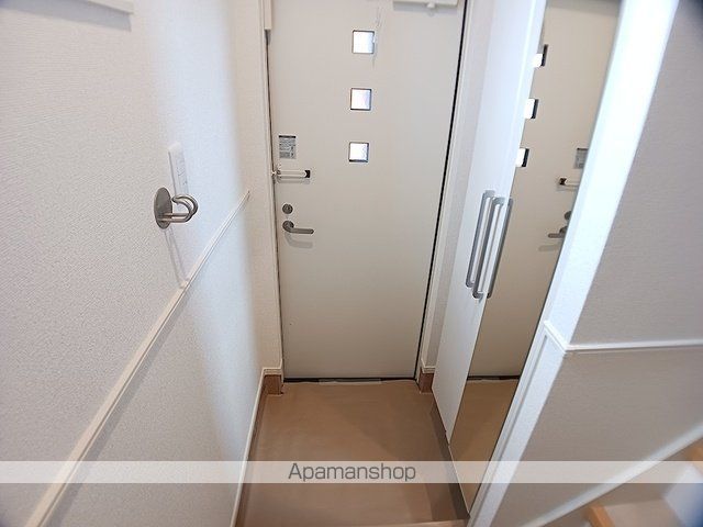 ロッツ クレインIIの内装写真