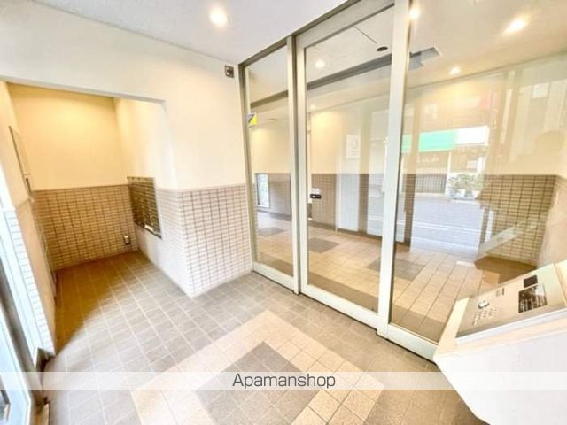 カスタリア住吉IIの玄関写真