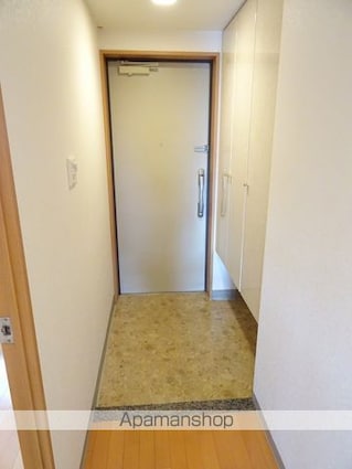 東仙台六番館[3LDK/70.14m2]の玄関