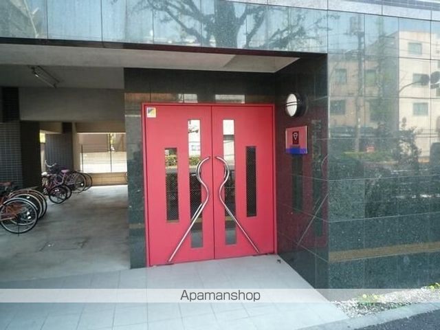 ジュエル荻窪弐番館の玄関写真