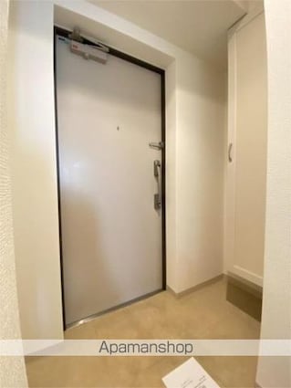 レインボーヒルズ[1K/28.27m2]の玄関