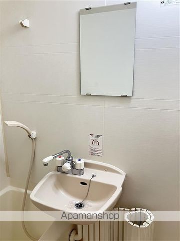 ドミール六浦東の内装写真