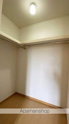 オリーブ[2LDK/54.85m2]の収納