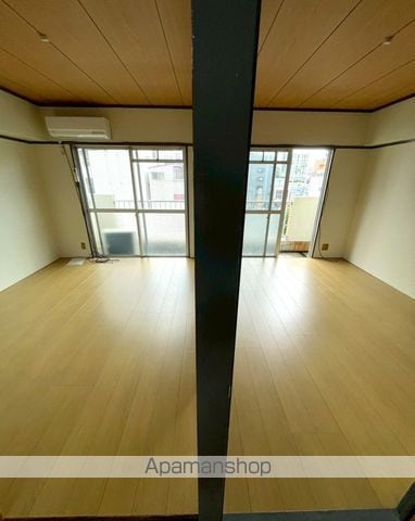 オリエントビルの内装写真