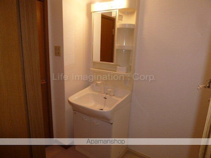 Ｂａｍｂｏｏ仲道[2DK/42.77m2]の洗面所