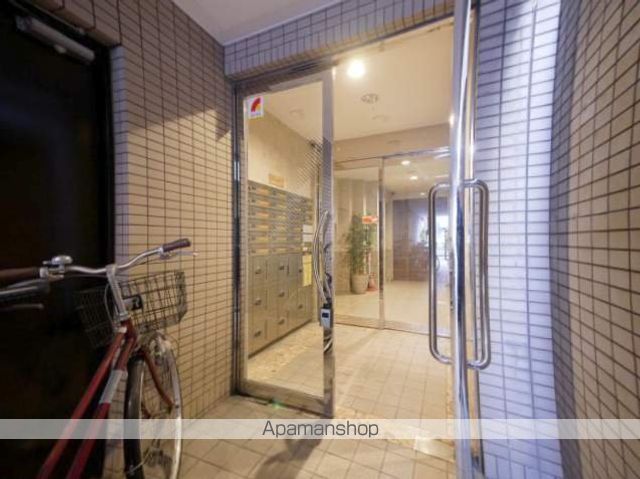ルピエ荒戸の玄関写真