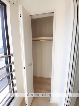 エテルナ　Ａ[1R/40.94m2]の収納