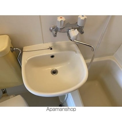 ソレイユみなづき[1K/12.8m2]の洗面所