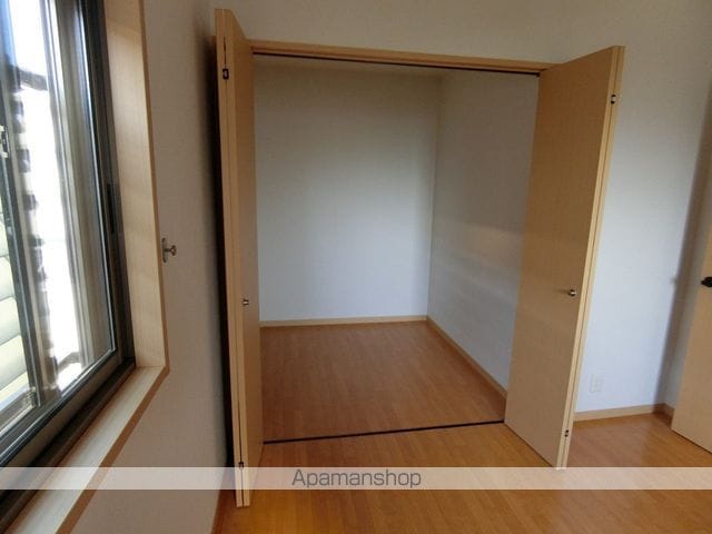 FIELD ONE APARTMENTSの内装写真