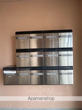 エスペランス[2LDK/58.75m2]のエントランス