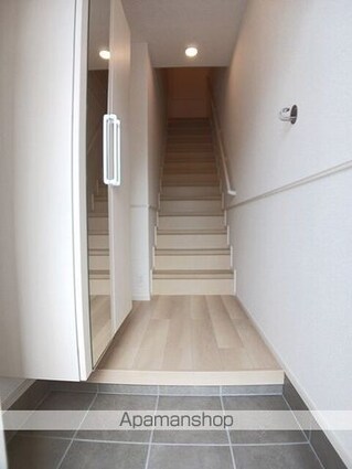 ポプラⅠ[2LDK/59.58m2]の玄関