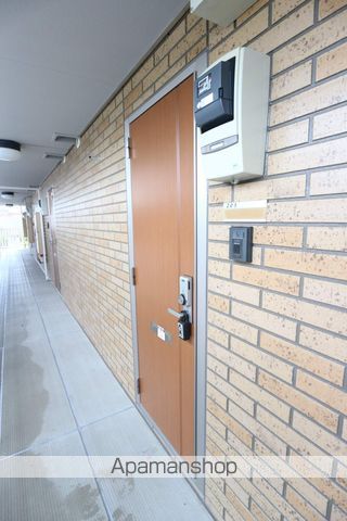 クレールメゾンの玄関写真
