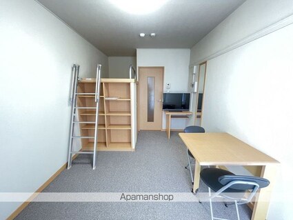 レオパレステルヌーラ彦根[1K/20.81m2]のリビング・居間2