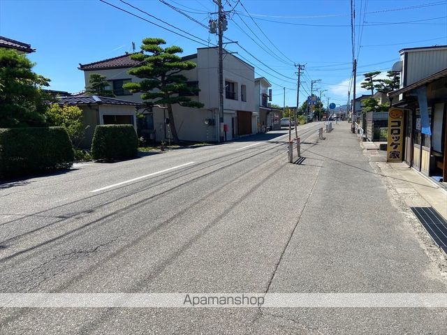 apartment 山形県鶴岡市新海町
地図を見る