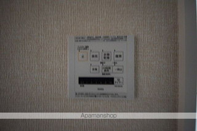 ヴェルデ塩焼の内装写真