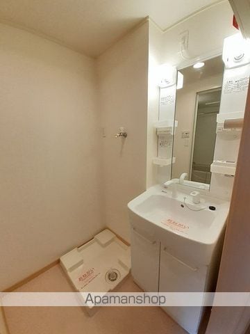 メロウ コートの内装写真